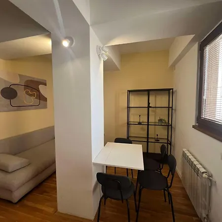 Gigi By Eluxory Bed & Breakfast Skopje