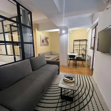 Gigi By Eluxory Bed & Breakfast Skopje