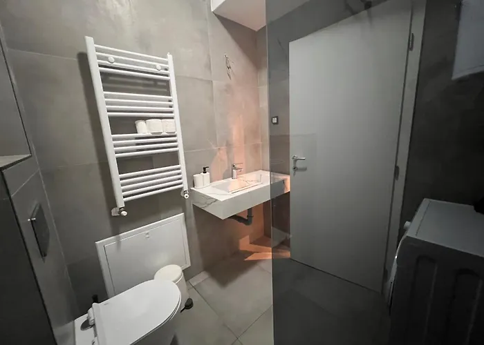 Gigi By Eluxory Скопье