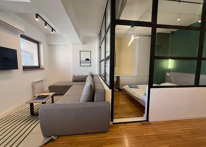 Gigi By Eluxory Скопье